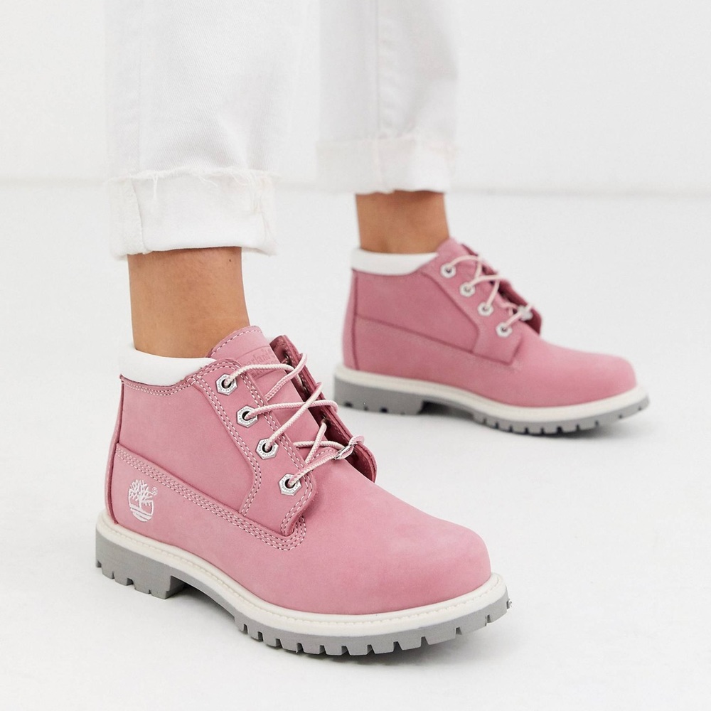 Timberland Nellie Chukka ankle boots in pink